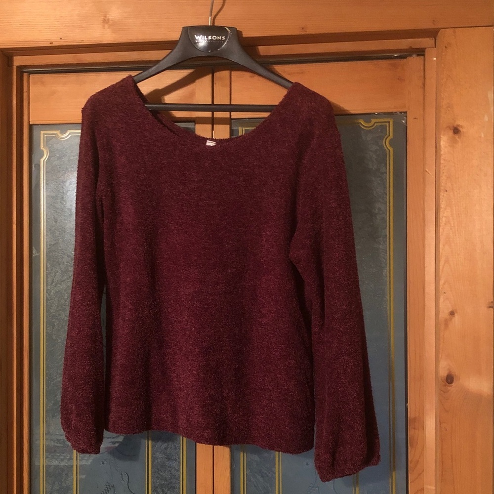 Jolie Los Angeles size large long sleeve maroon sweater